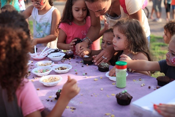 הקרנבל של הילה 0779967887